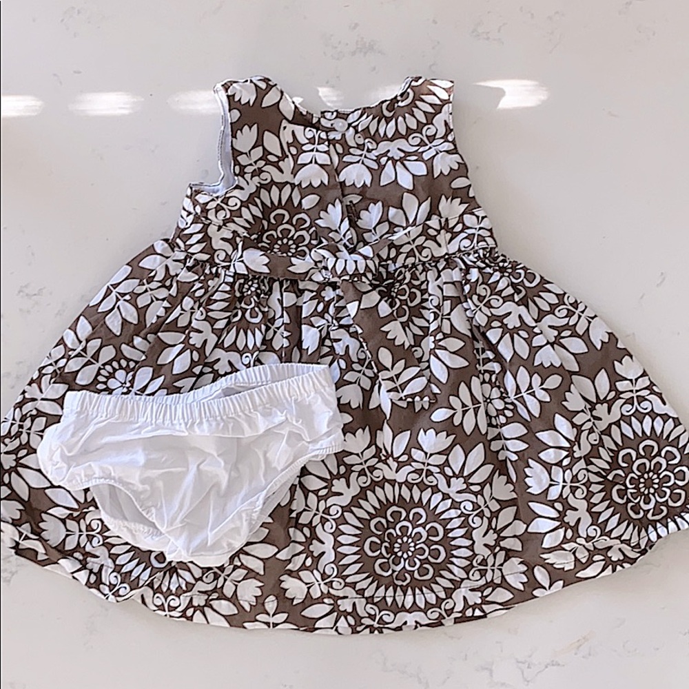 Carter’s floral dress - Picture 2 of 2